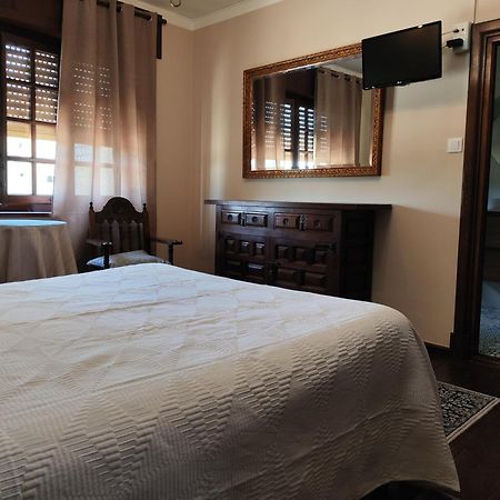 Pension Castio Santillana del Mar Exterior photo